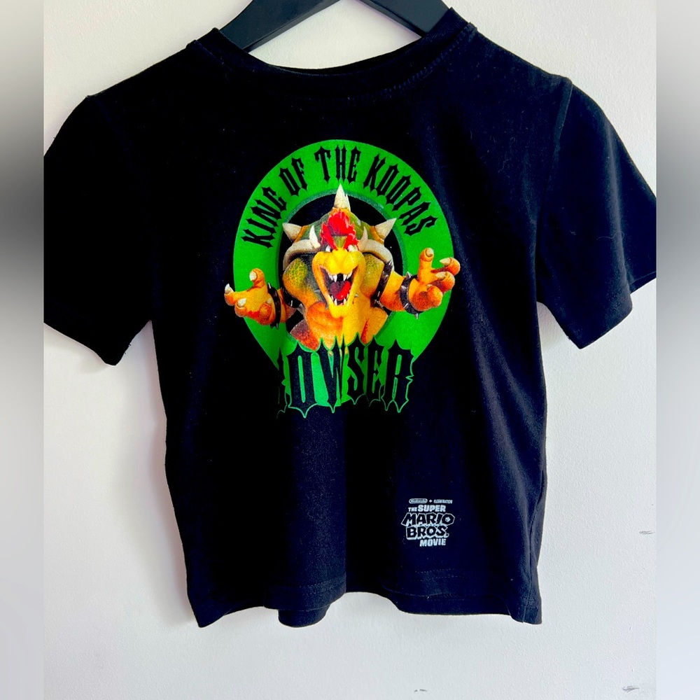 Vintage Super Mario Bro Junior  pull on T shirt short sleeve graphic boys 6